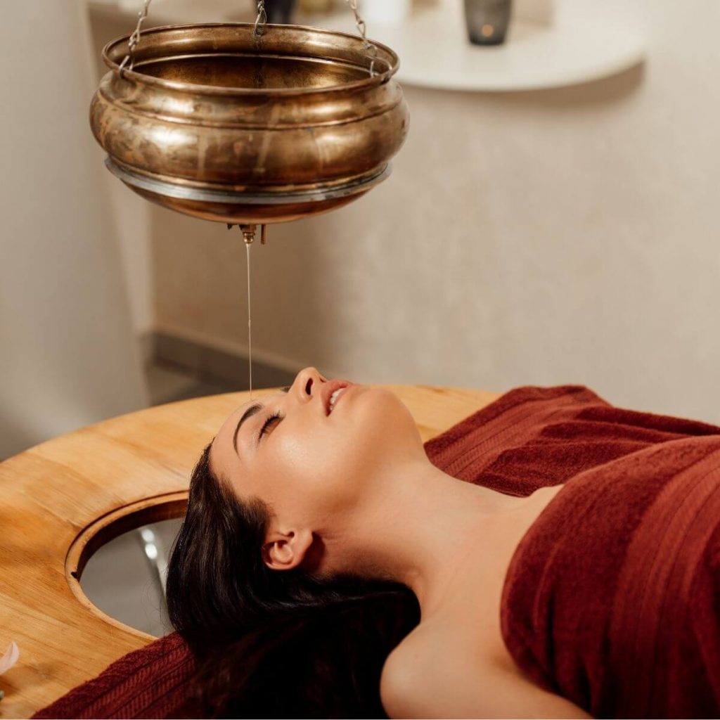 Ayurvedic treatment Shirodhara