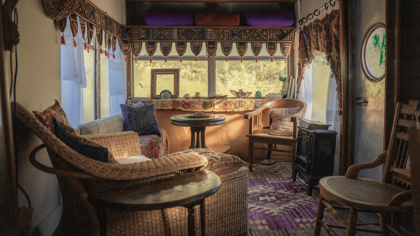 shaktiland parlor